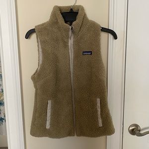 Patagonia zip up vest